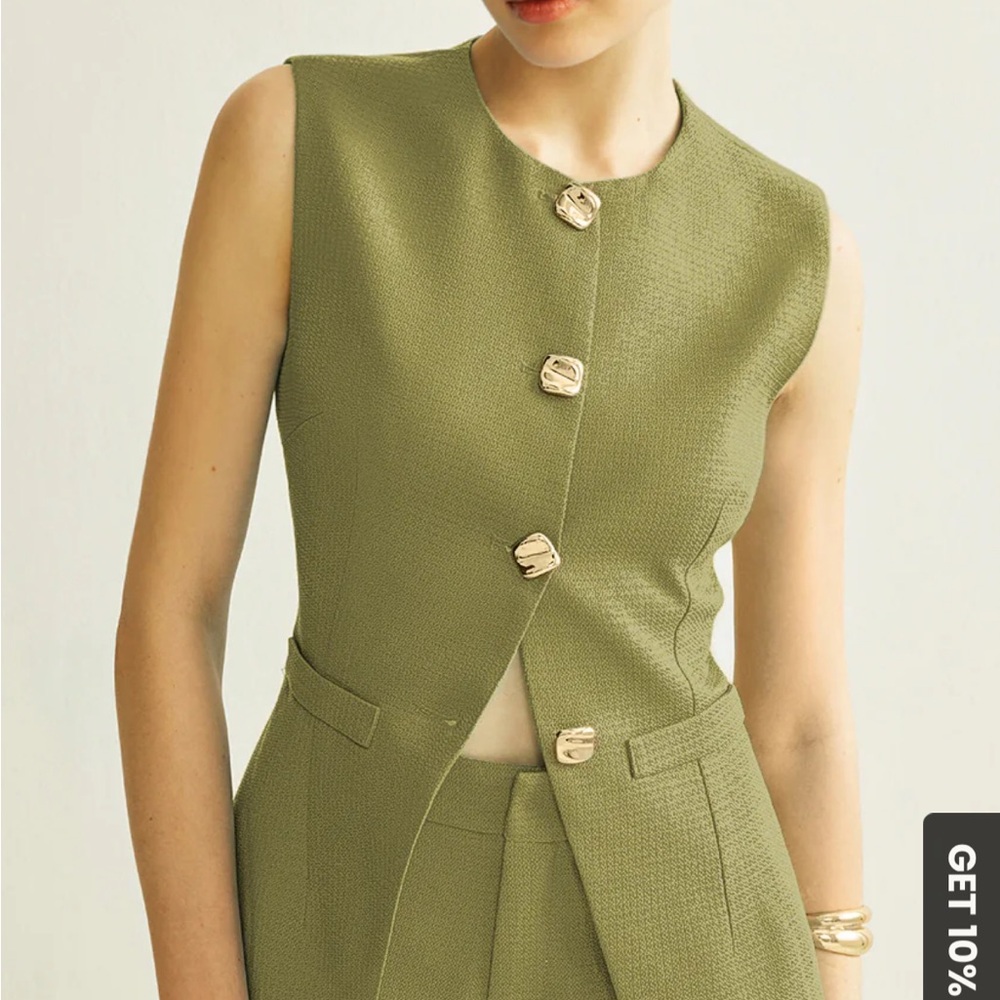 Elegant Olive Green Sleeveless Jumpsuit